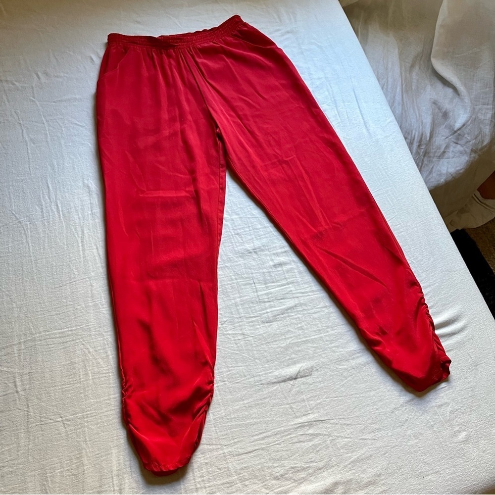 Alexis red silk cropped‎ jogger leg pants
